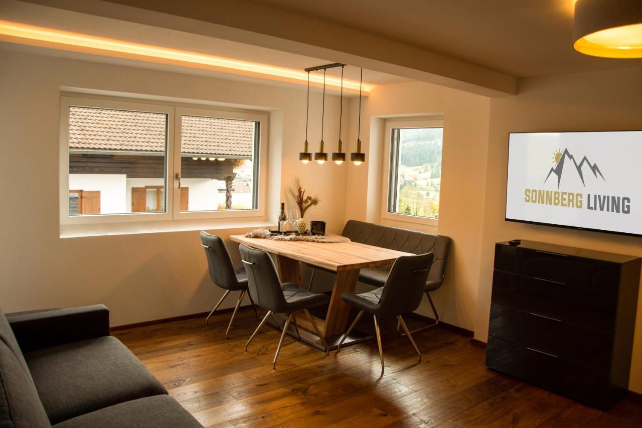 Das Neue Sonnberg Living, Ski In-Ski Out Brixen im Thale Exterior photo