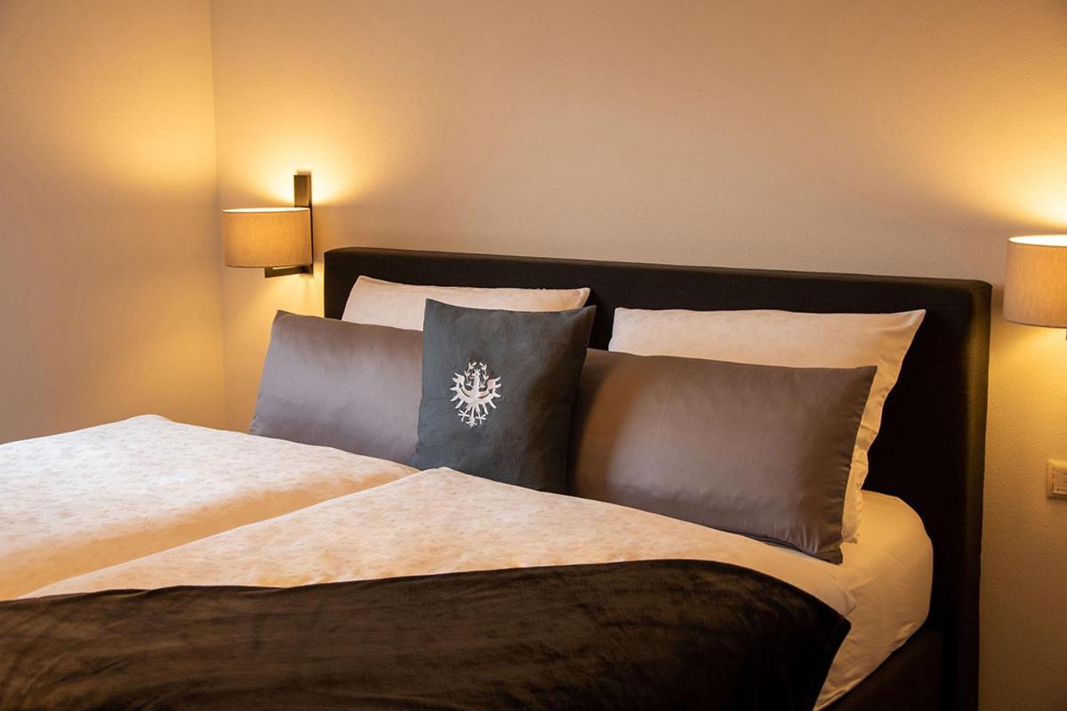 Das Neue Sonnberg Living, Ski In-Ski Out Brixen im Thale Exterior photo