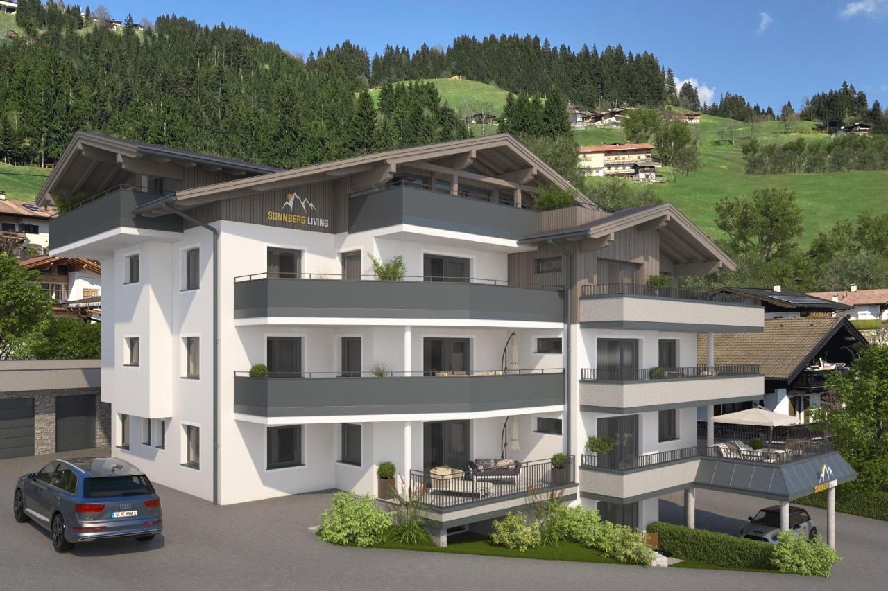 Das Neue Sonnberg Living, Ski In-Ski Out Brixen im Thale Exterior photo